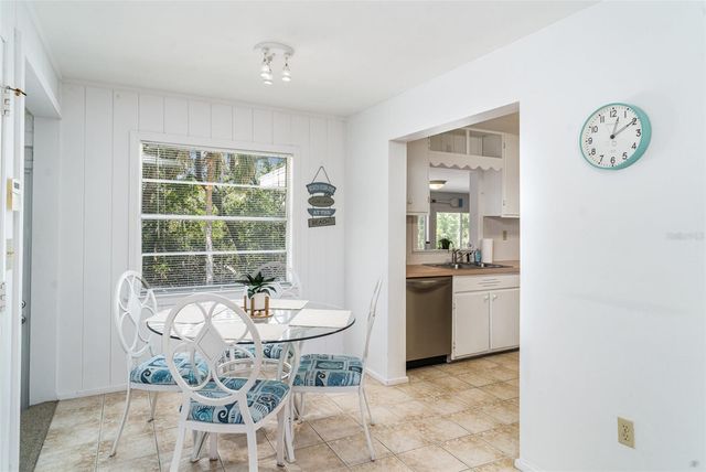 5026 CALLE MINORGA, Sarasota, FL 34242