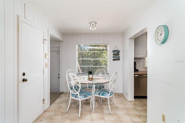 5026 CALLE MINORGA, Sarasota, FL 34242