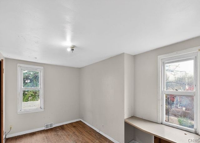 1570 Colvin Boulevard, Tonawanda, NY 14223