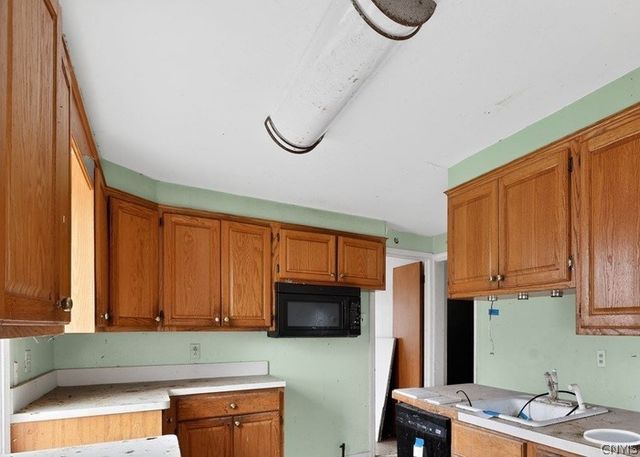 1570 Colvin Boulevard, Tonawanda, NY 14223