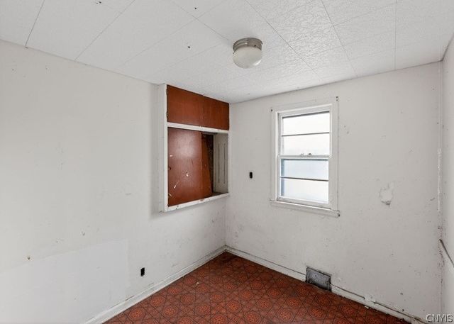 1570 Colvin Boulevard, Tonawanda, NY 14223