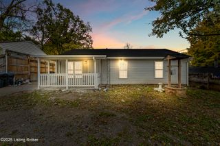 4814 Granada Dr, Louisville, KY 40272