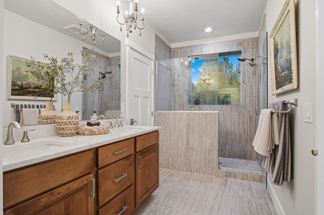 60872 Westview Dr, Nine Mile Falls, WA 99026