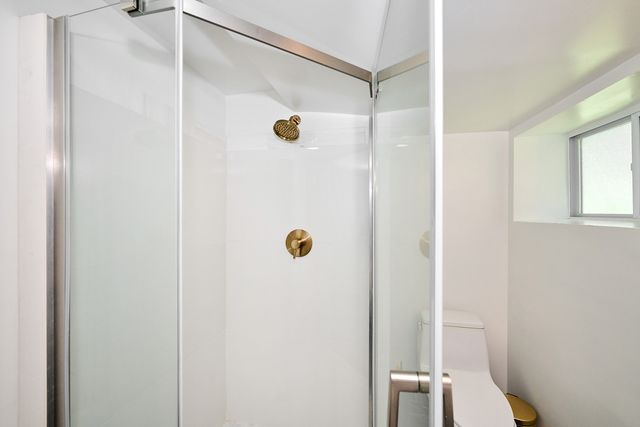 4828 W Berwyn Avenue, Chicago, IL 60630