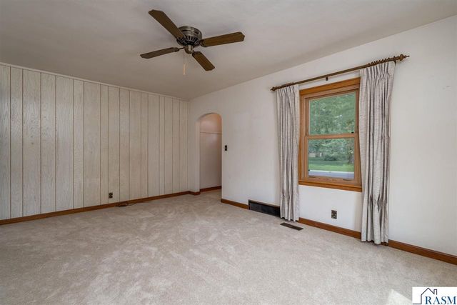 703 Warren Street, Mankato, MN 56001