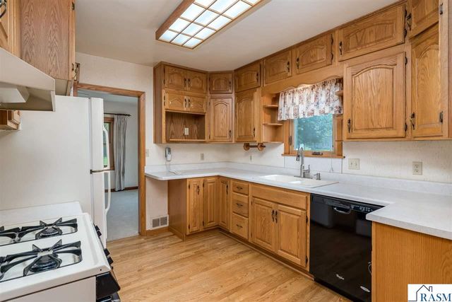 703 Warren Street, Mankato, MN 56001
