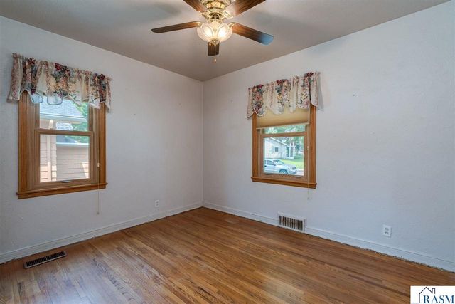 703 Warren Street, Mankato, MN 56001