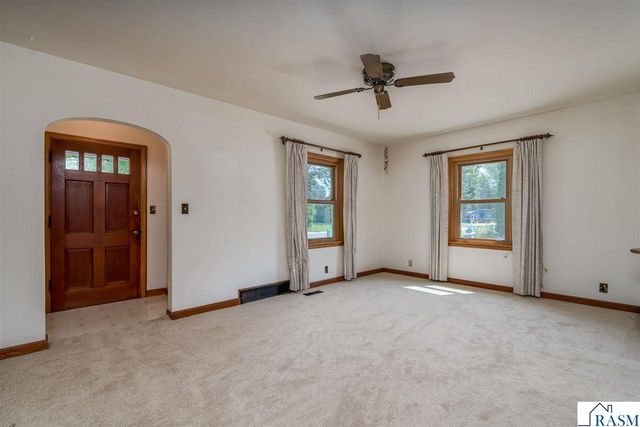 703 Warren Street, Mankato, MN 56001