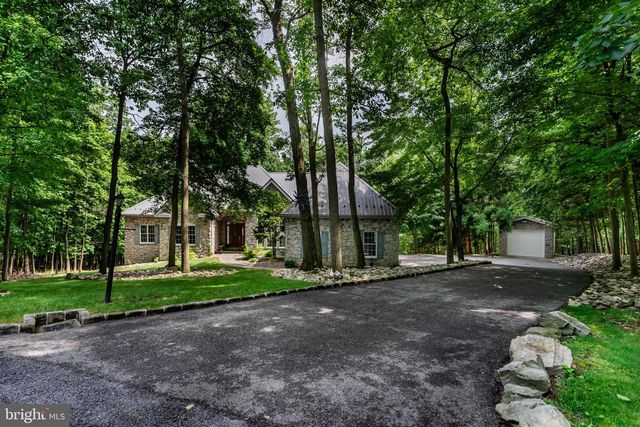 798 DOGWOOD TERRACE, Boiling Springs, PA 17007