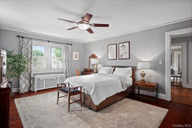 400 Manor Ridge Road, Pelham, NY 10803