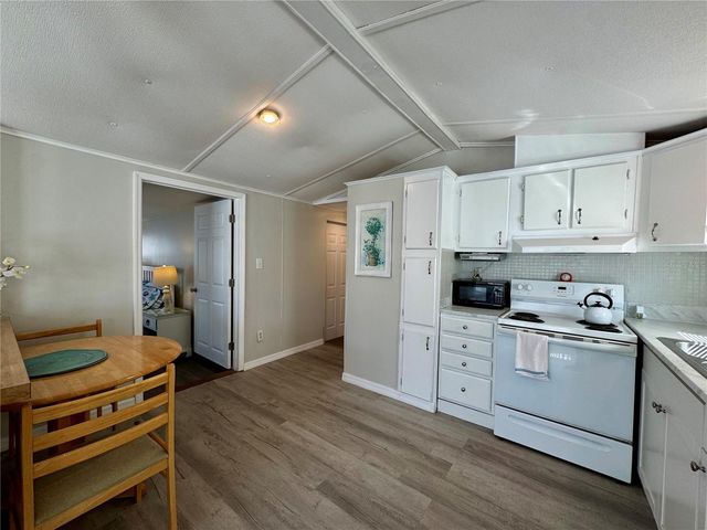 15010 113TH AVENUE N 48, Largo, FL 33774