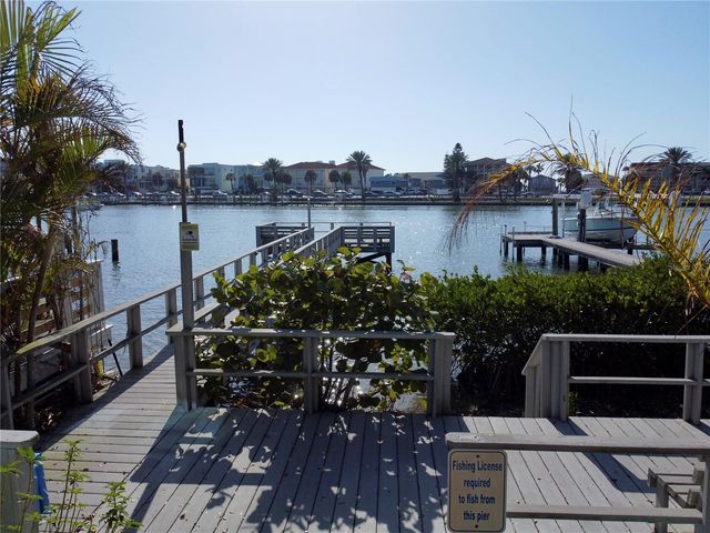 15010 113TH AVENUE N 48, Largo, FL 33774