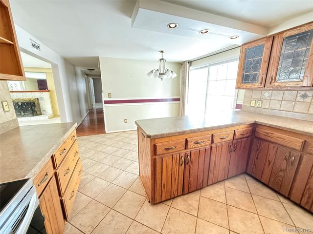 3316 Hickory Lane, Port Huron, MI 48060