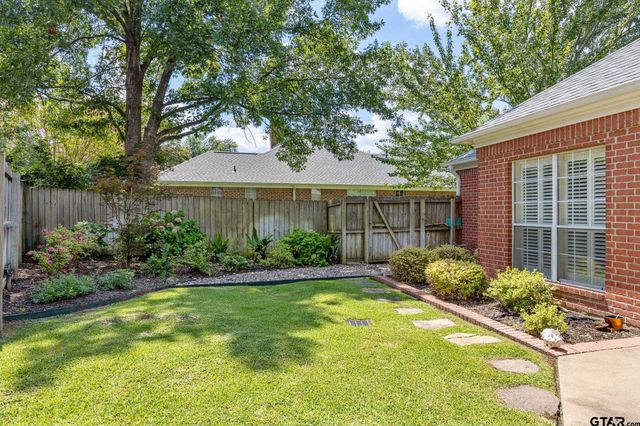 5106 Cloverdale, Tyler, TX 75703