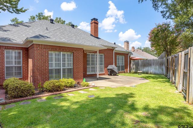 5106 Cloverdale, Tyler, TX 75703