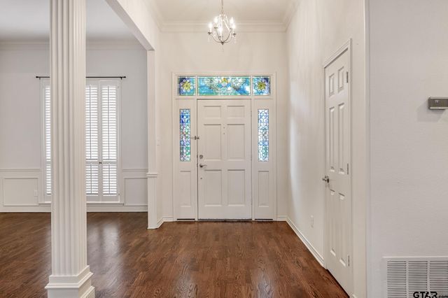 5106 Cloverdale, Tyler, TX 75703