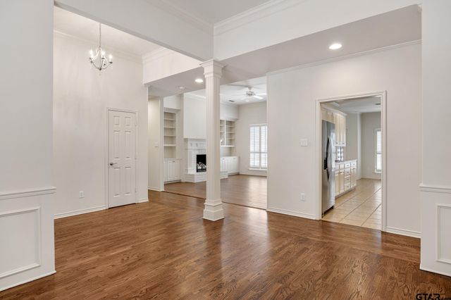 5106 Cloverdale, Tyler, TX 75703