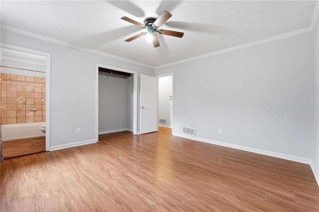 3262 Summer Wood Circle, Snellville, GA 30039