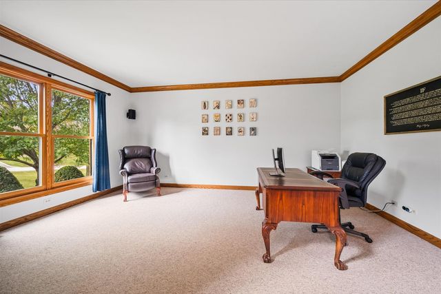 5N533 Prairie Springs Drive, St. Charles, IL 60175