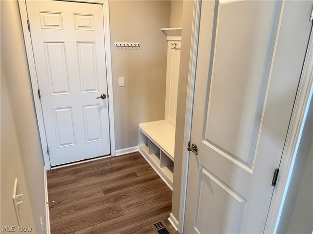 23755 Rebecca Lane, Columbia Station, OH 44028