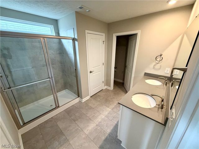 23755 Rebecca Lane, Columbia Station, OH 44028