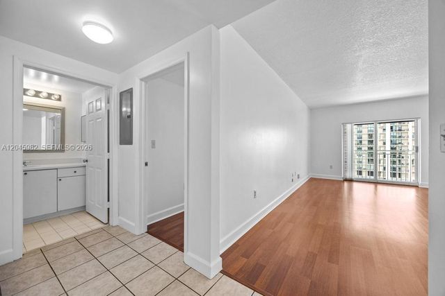 50 Menores Avenue 805, Coral Gables, FL 33134