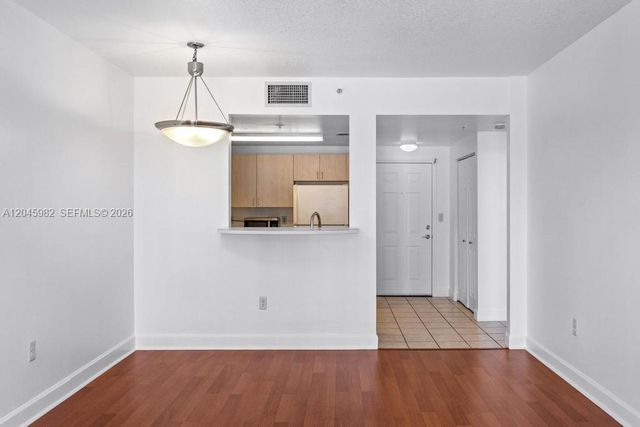 50 Menores Avenue 805, Coral Gables, FL 33134