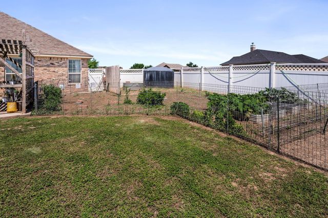 9151 BRIDLE TRAILS Drive, Amarillo, TX 79119