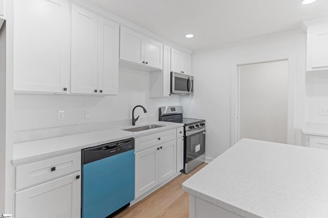 102 Artillery Road, Taylors, SC 29687