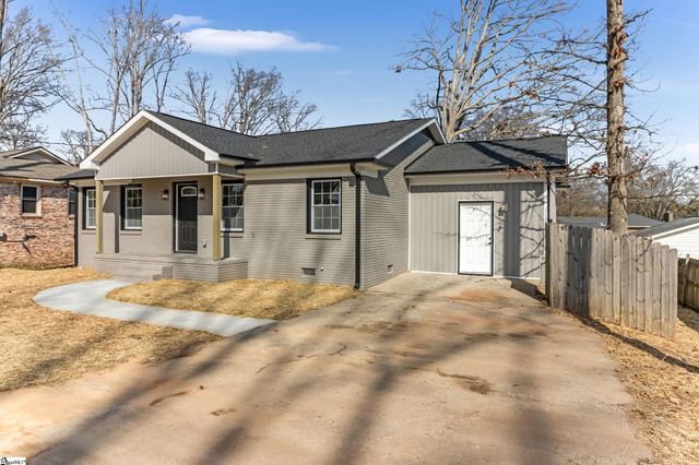 102 Artillery Road, Taylors, SC 29687