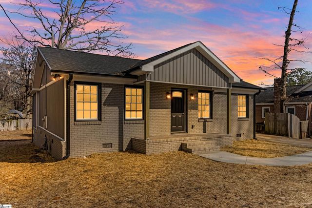 102 Artillery Road, Taylors, SC 29687