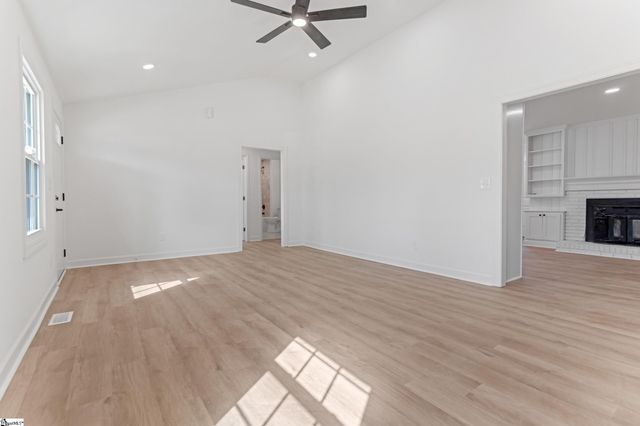 102 Artillery Road, Taylors, SC 29687