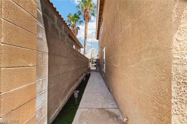 8875 Dove Cove Drive, Las Vegas, NV 89129