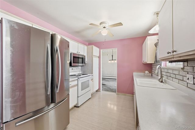 15990 E 13th Avenue, Aurora, CO 80011