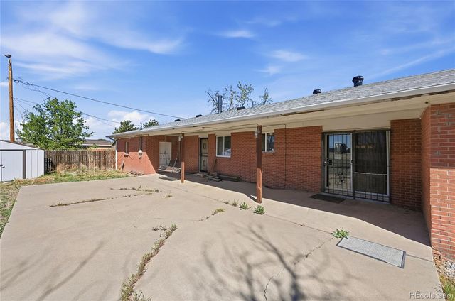 15990 E 13th Avenue, Aurora, CO 80011