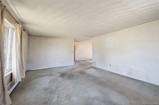 15990 E 13th Avenue, Aurora, CO 80011