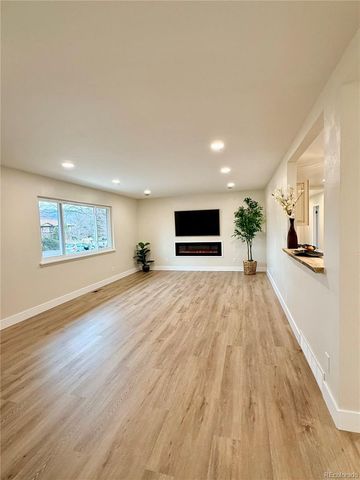 1608 Mount View Lane, Colorado Springs, CO 80907