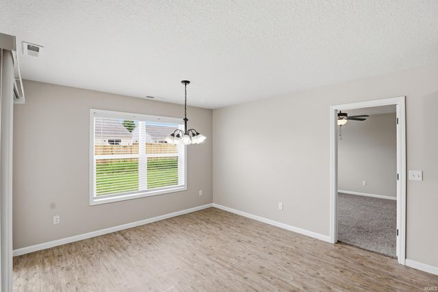2137 Blue Spring Run, Fort Wayne, IN 46808