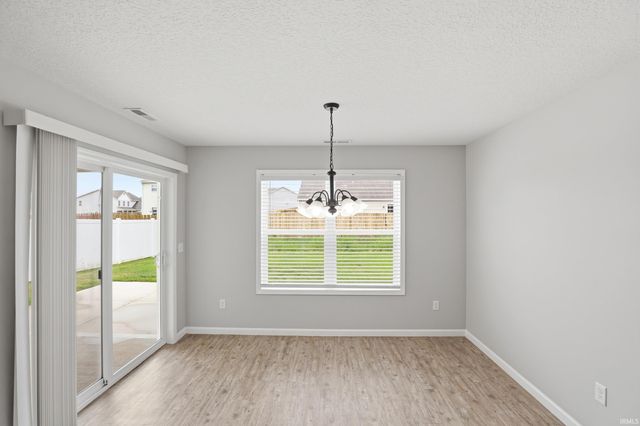 2137 Blue Spring Run, Fort Wayne, IN 46808
