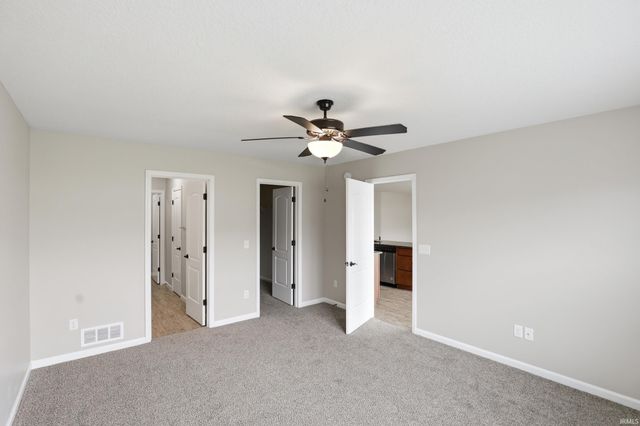 2137 Blue Spring Run, Fort Wayne, IN 46808
