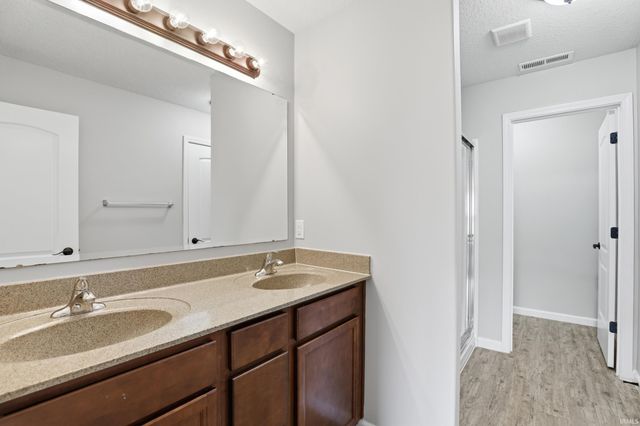 2137 Blue Spring Run, Fort Wayne, IN 46808
