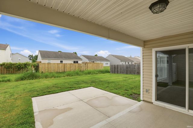 2137 Blue Spring Run, Fort Wayne, IN 46808