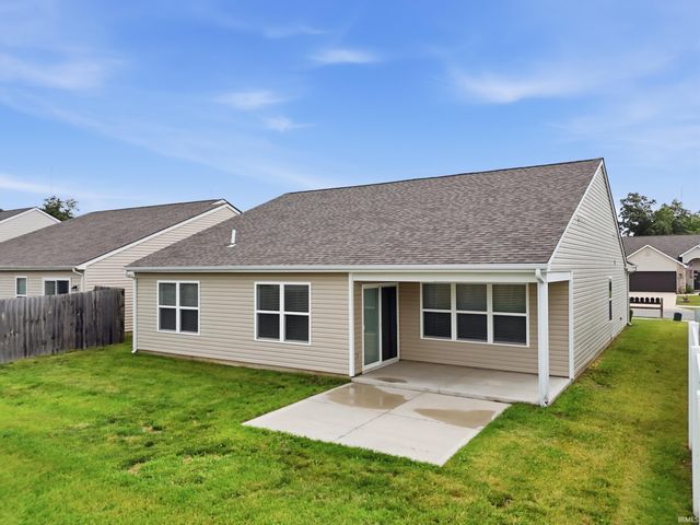 2137 Blue Spring Run, Fort Wayne, IN 46808