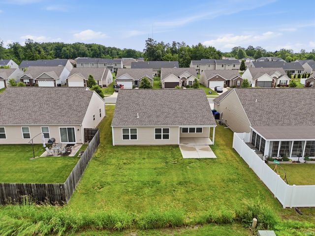2137 Blue Spring Run, Fort Wayne, IN 46808