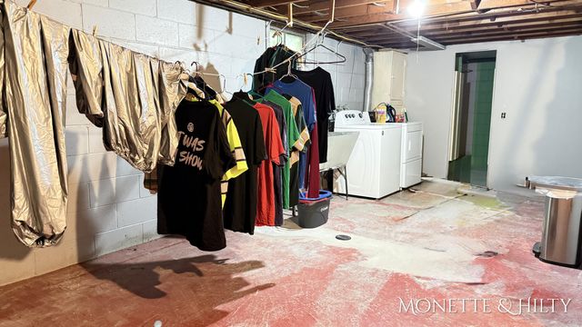 26 W Maplewood Avenue, Muskegon Heights, MI 49444