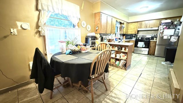 26 W Maplewood Avenue, Muskegon Heights, MI 49444