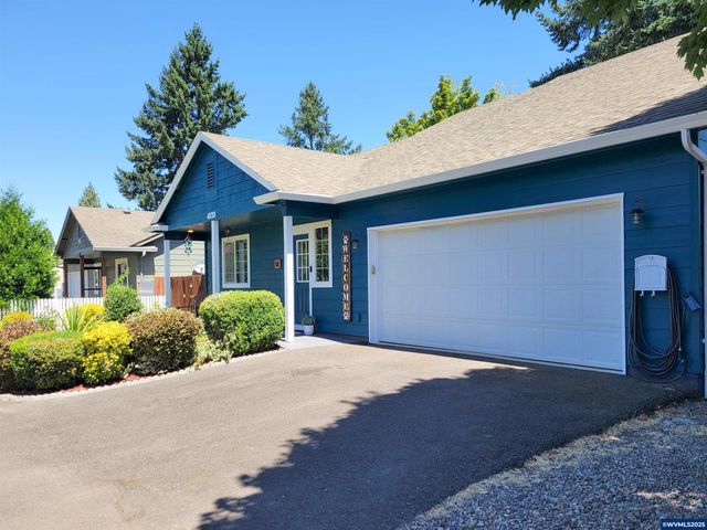 4030 Hennessy Ln NE, Keizer, OR 97303