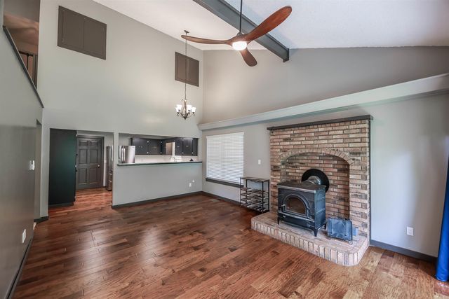 24 Chaffee Creek Trl, Camden, AR 71701