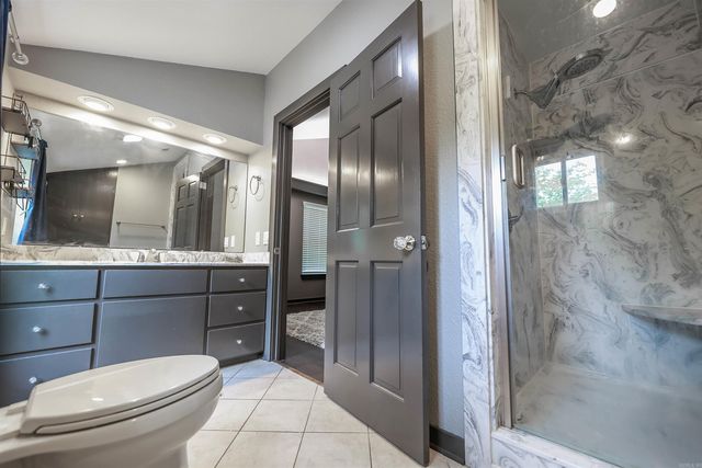 24 Chaffee Creek Trl, Camden, AR 71701