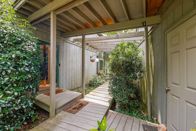 24 Chaffee Creek Trl, Camden, AR 71701